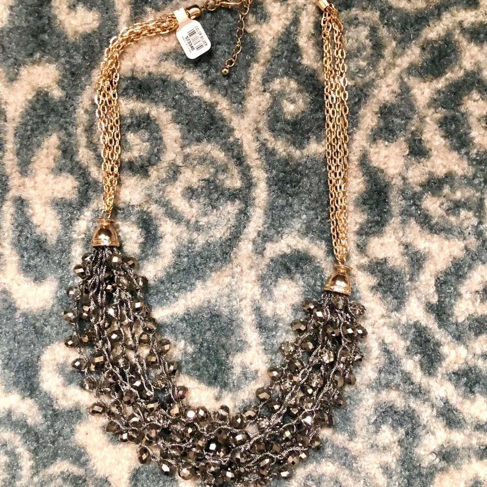 💦Francesca’s Chunky Grey Necklace - Picture 3 of 4